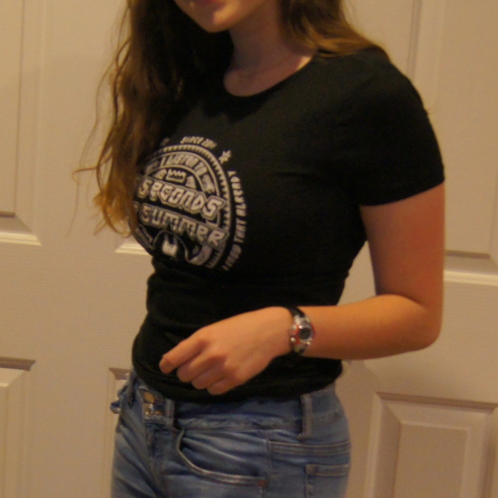 Five Seconds of Summer Concert Tee Small